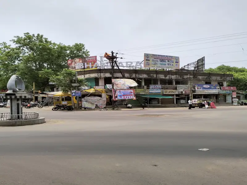 Navi Mumbai to Bhandara Cab